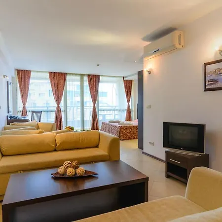 Appartement Spacious With Balcony & Pool By The Marina *